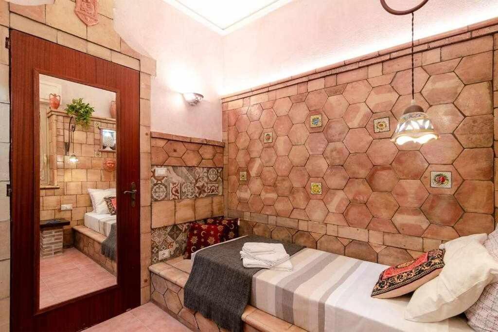 Casa Della Giara Parcheggio Supermercato A 200M Giarre Dış mekan fotoğraf