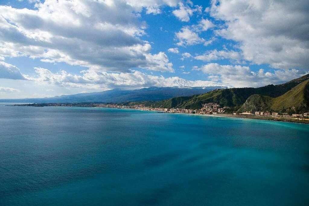 Casa Della Giara Parcheggio Supermercato A 200M Giarre Dış mekan fotoğraf