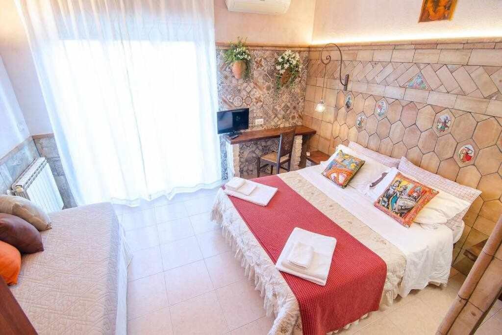 Casa Della Giara Parcheggio Supermercato A 200M Giarre Dış mekan fotoğraf
